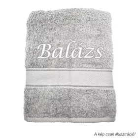 Neves törölköző hímzett Balázs felirattal