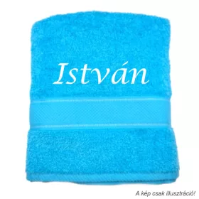 Neves törölköző hímzett István felirattal