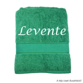 Neves törölköző hímzett Levente felirattal